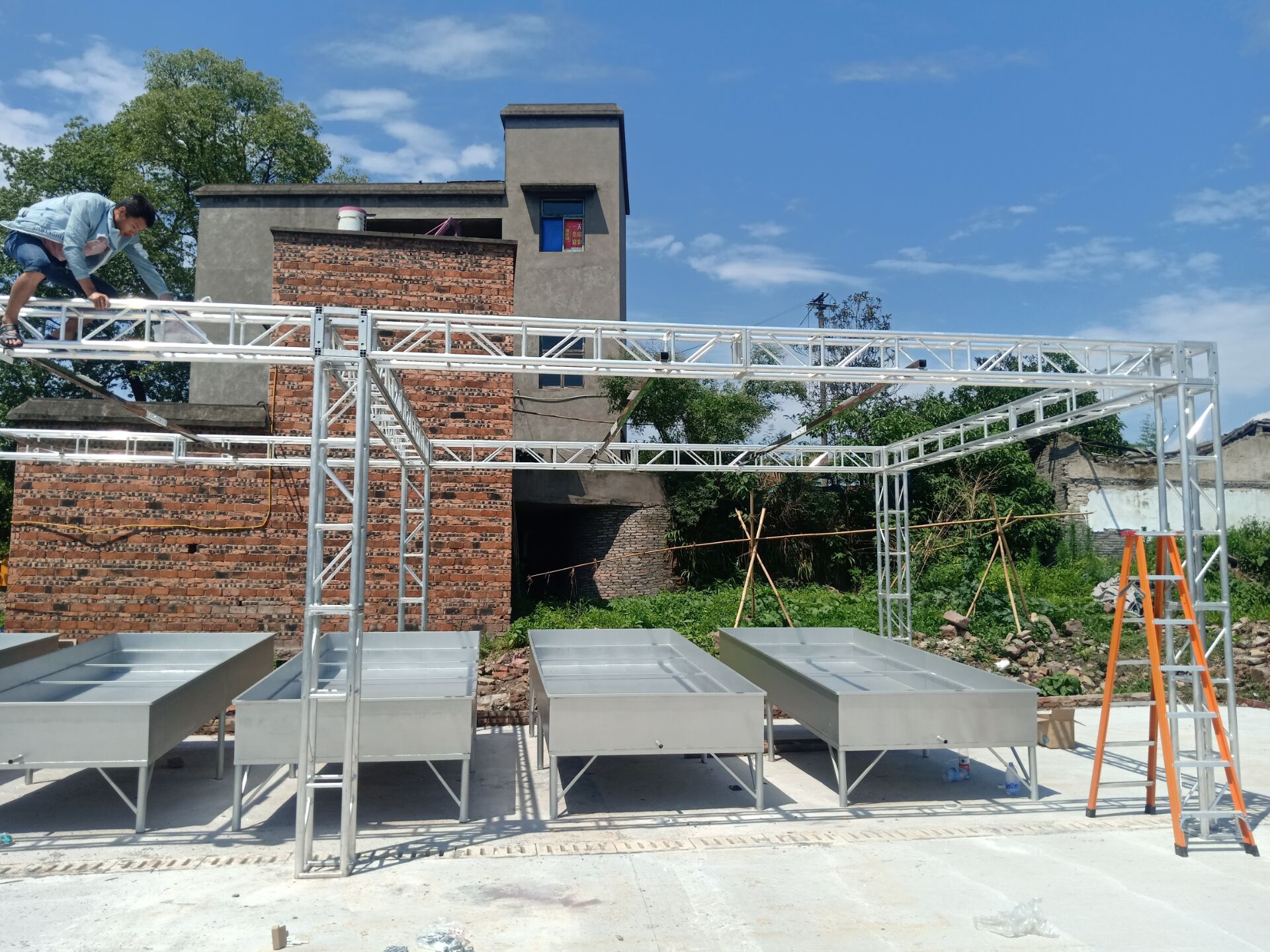 人工模擬自動降雨系統(tǒng)維修品牌